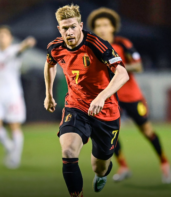 禁区外起脚, 坐镇主场迎, 身下 禁区外起脚, 坐镇主场迎, 身下