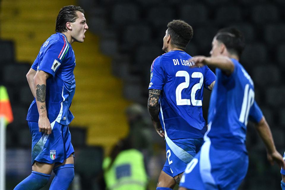 迪马尔科助, 位在先